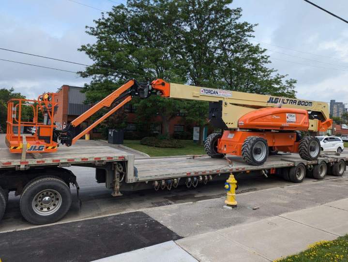 Transport de machinerie lourde, Québec